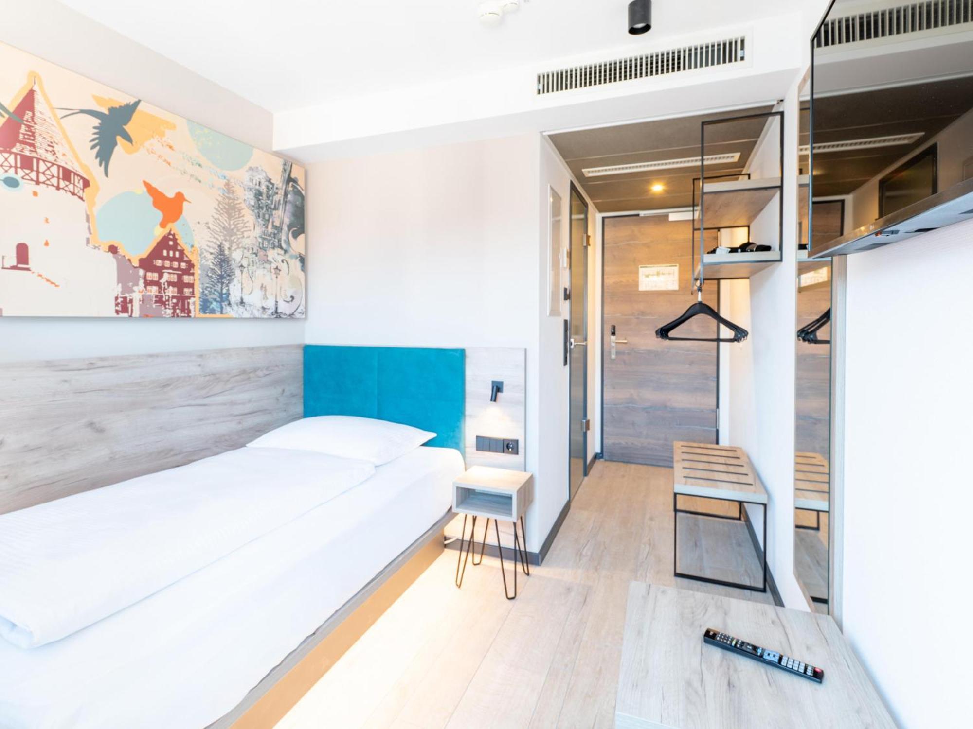 B&B Hotel Albstadt-Hbf 외부 사진